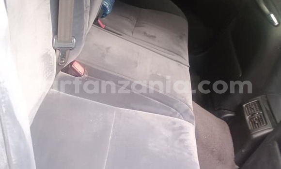 Nunua Ilio tumika Toyota Crown Nyeupe Gari ndani ya Dar es Salaam nchini Dar es Salaam Nunua Ilio tumika Toyota Crown Nyeupe Gari ndani ya Dar es Salaam nchini Dar es Salaam