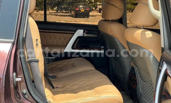 Buy Used Toyota Land Cruiser Brown Car in Dar es Salaam in Dar es Salaam Buy Used Toyota Land Cruiser Brown Car in Dar es Salaam in Dar es Salaam