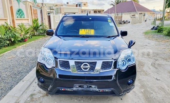 Buy Used Nissan X–Trail Black Car in Dar es Salaam in Dar es Salaam