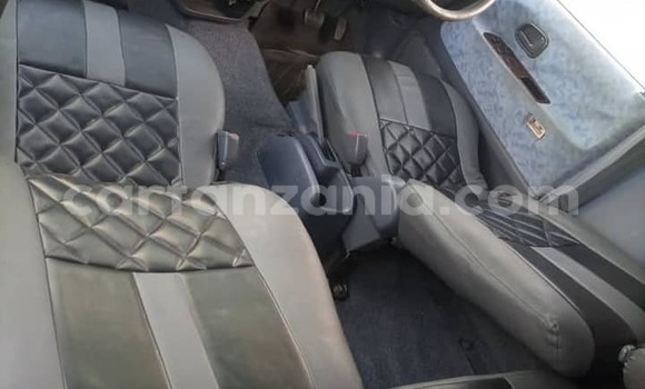 Nunua Ilio tumika Toyota Noah Fedha Gari ndani ya Dar es Salaam nchini Dar es Salaam Nunua Ilio tumika Toyota Noah Fedha Gari ndani ya Dar es Salaam nchini Dar es Salaam
