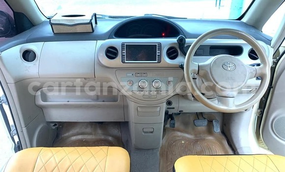 Buy Used Toyota Porte White Car in Dar es Salaam in Dar es Salaam Buy Used Toyota Porte White Car in Dar es Salaam in Dar es Salaam