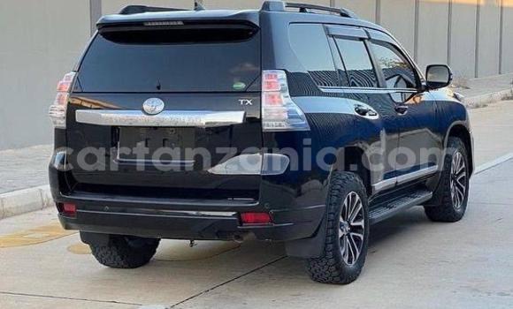 Nunua Ilio tumika Toyota Land Cruiser Prado Nyeusi Gari ndani ya Dar es Salaam nchini Dar es Salaam Nunua Ilio tumika Toyota Land Cruiser Prado Nyeusi Gari ndani ya Dar es Salaam nchini Dar es Salaam