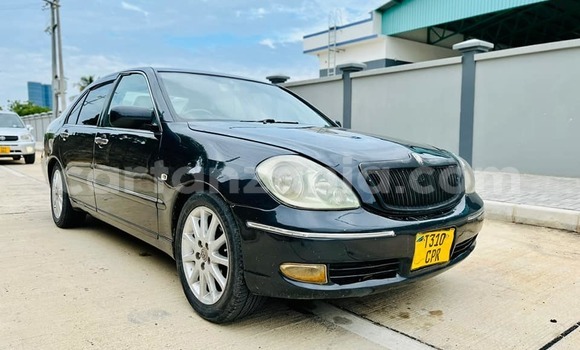 Nunua Ilio tumika Toyota Brevis Nyeusi Gari ndani ya Dar es Salaam nchini Dar es Salaam