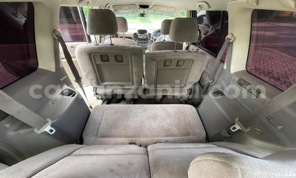 Nunua Ilio tumika Mitsubishi Dion Fedha Gari ndani ya Dar es Salaam nchini Dar es Salaam Nunua Ilio tumika Mitsubishi Dion Fedha Gari ndani ya Dar es Salaam nchini Dar es Salaam