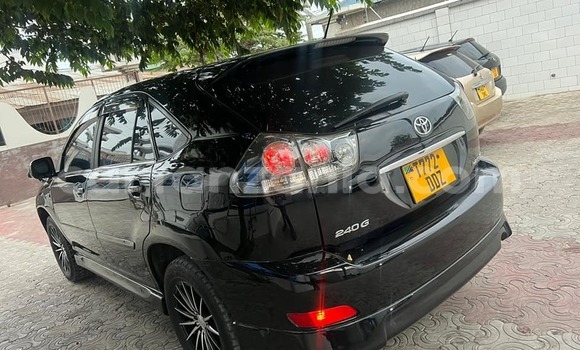 Nunua Ilio tumika Toyota Harrier Nyeusi Gari ndani ya Dar es Salaam nchini Dar es Salaam Nunua Ilio tumika Toyota Harrier Nyeusi Gari ndani ya Dar es Salaam nchini Dar es Salaam
