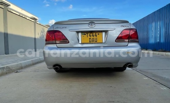 Nunua Ilio tumika Toyota Crown Fedha Gari ndani ya Dar es Salaam nchini Dar es Salaam Nunua Ilio tumika Toyota Crown Fedha Gari ndani ya Dar es Salaam nchini Dar es Salaam