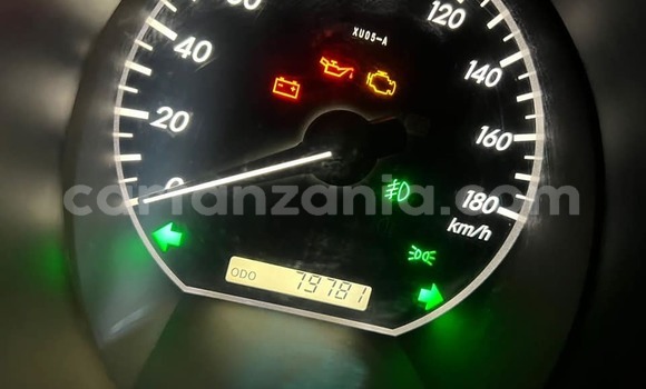 Nunua Ilio tumika Toyota Harrier Nyeupe Gari ndani ya Dar es Salaam nchini Dar es Salaam Nunua Ilio tumika Toyota Harrier Nyeupe Gari ndani ya Dar es Salaam nchini Dar es Salaam