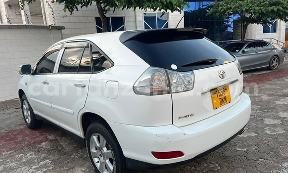 Nunua Ilio tumika Toyota Harrier Nyeupe Gari ndani ya Dar es Salaam nchini Dar es Salaam Nunua Ilio tumika Toyota Harrier Nyeupe Gari ndani ya Dar es Salaam nchini Dar es Salaam