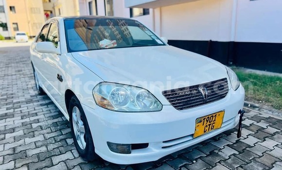 Buy Used Toyota Mark II White Car in Dar es Salaam in Dar es Salaam