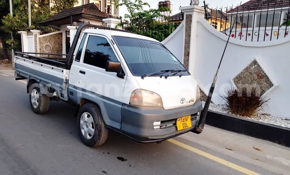 Nunua Ilio tumika Toyota Town Ace Nyeupe Gari ndani ya Dar es Salaam nchini Dar es Salaam Nunua Ilio tumika Toyota Town Ace Nyeupe Gari ndani ya Dar es Salaam nchini Dar es Salaam