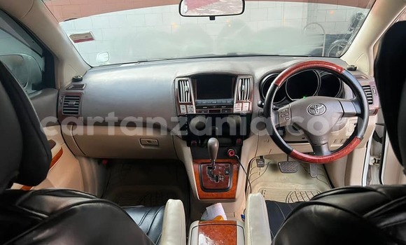 Nunua Ilio tumika Toyota Harrier Nyeupe Gari ndani ya Dar es Salaam nchini Dar es Salaam Nunua Ilio tumika Toyota Harrier Nyeupe Gari ndani ya Dar es Salaam nchini Dar es Salaam