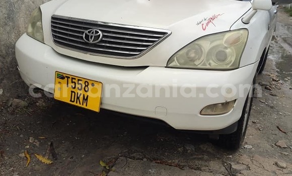 Nunua Ilio tumika Toyota Harrier Nyeupe Gari ndani ya Dar es Salaam nchini Dar es Salaam Nunua Ilio tumika Toyota Harrier Nyeupe Gari ndani ya Dar es Salaam nchini Dar es Salaam