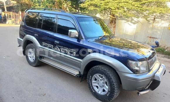Buy Used Toyota Land Cruiser Prado Blue Car in Dar es Salaam in Dar es Salaam