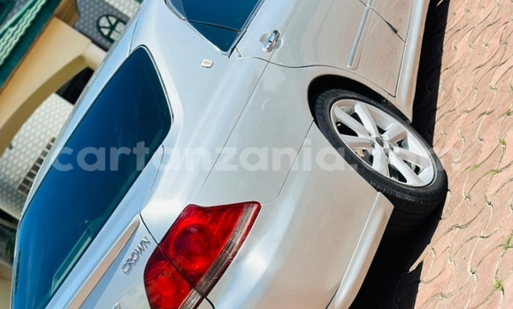 Nunua Ilio tumika Toyota Crown Fedha Gari ndani ya Dar es Salaam nchini Dar es Salaam Nunua Ilio tumika Toyota Crown Fedha Gari ndani ya Dar es Salaam nchini Dar es Salaam