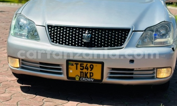 Buy Used Toyota Crown Silver Car in Dar es Salaam in Dar es Salaam Buy Used Toyota Crown Silver Car in Dar es Salaam in Dar es Salaam