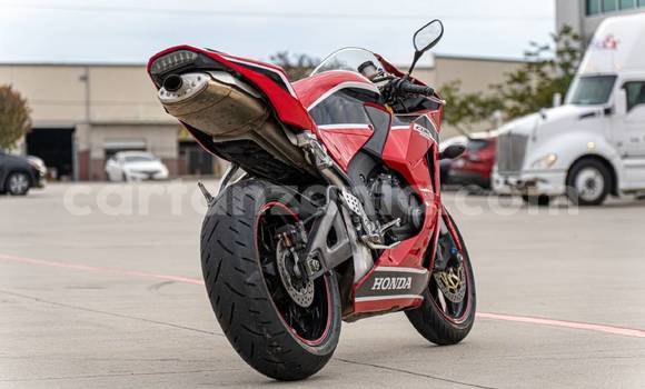 Buy Import Honda CBR Red Bike in Dodoma in Dodoma Buy Import Honda CBR Red Bike in Dodoma in Dodoma