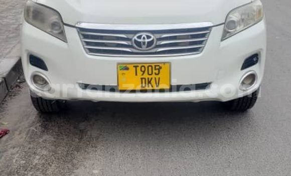 Nunua Ilio tumika Toyota Vanguard Nyeupe Gari ndani ya Dar es Salaam nchini Dar es Salaam Nunua Ilio tumika Toyota Vanguard Nyeupe Gari ndani ya Dar es Salaam nchini Dar es Salaam