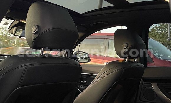 Nunua Imported BMW 3–Series Nyeupe Gari ndani ya Dar es Salaam nchini Dar es Salaam Nunua Imported BMW 3–Series Nyeupe Gari ndani ya Dar es Salaam nchini Dar es Salaam