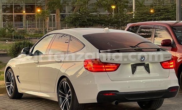 Nunua Imported BMW 3–Series Nyeupe Gari ndani ya Dar es Salaam nchini Dar es Salaam Nunua Imported BMW 3–Series Nyeupe Gari ndani ya Dar es Salaam nchini Dar es Salaam