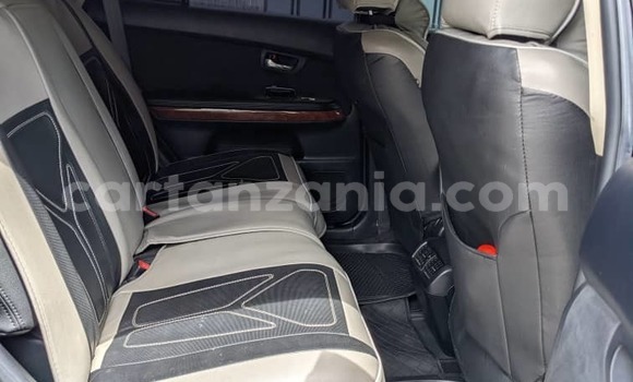 Nunua Ilio tumika Toyota Harrier Nyeusi Gari ndani ya Dar es Salaam nchini Dar es Salaam Nunua Ilio tumika Toyota Harrier Nyeusi Gari ndani ya Dar es Salaam nchini Dar es Salaam