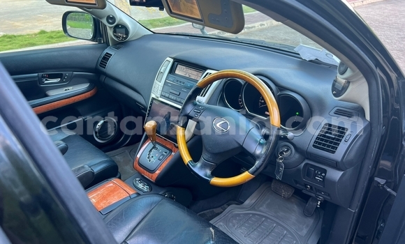 Nunua Imported Toyota Harrier Nyeusi Gari ndani ya Dar es Salaam nchini Dar es Salaam Nunua Imported Toyota Harrier Nyeusi Gari ndani ya Dar es Salaam nchini Dar es Salaam