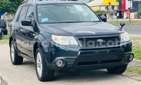 Nunua Imported Subaru Forester Nyeusi Gari ndani ya Dar es Salaam nchini Dar es Salaam