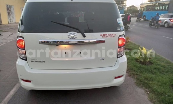 Nunua Imported Toyota Corolla Rumion Nyeupe Gari ndani ya Dar es Salaam nchini Dar es Salaam Nunua Imported Toyota Corolla Rumion Nyeupe Gari ndani ya Dar es Salaam nchini Dar es Salaam