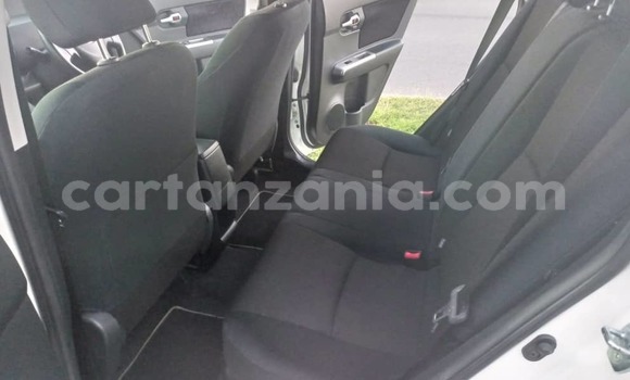 Nunua Imported Toyota Corolla Rumion Nyeupe Gari ndani ya Dar es Salaam nchini Dar es Salaam Nunua Imported Toyota Corolla Rumion Nyeupe Gari ndani ya Dar es Salaam nchini Dar es Salaam