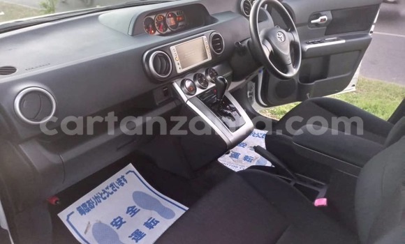 Nunua Imported Toyota Corolla Rumion Nyeupe Gari ndani ya Dar es Salaam nchini Dar es Salaam Nunua Imported Toyota Corolla Rumion Nyeupe Gari ndani ya Dar es Salaam nchini Dar es Salaam