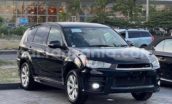 Nunua Imported Mitsubishi Outlander Nyeusi Gari ndani ya Dar es Salaam nchini Dar es Salaam Nunua Imported Mitsubishi Outlander Nyeusi Gari ndani ya Dar es Salaam nchini Dar es Salaam