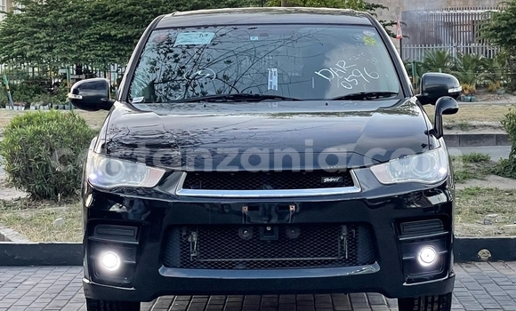 Nunua Imported Mitsubishi Outlander Nyeusi Gari ndani ya Dar es Salaam nchini Dar es Salaam Nunua Imported Mitsubishi Outlander Nyeusi Gari ndani ya Dar es Salaam nchini Dar es Salaam
