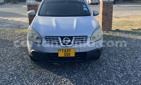 Buy Used Nissan Dualis Silver Car in Dar es Salaam in Dar es Salaam