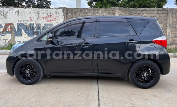 Nunua Ilio tumika Toyota Ractis Nyeusi Gari ndani ya Dar es Salaam nchini Dar es Salaam Nunua Ilio tumika Toyota Ractis Nyeusi Gari ndani ya Dar es Salaam nchini Dar es Salaam