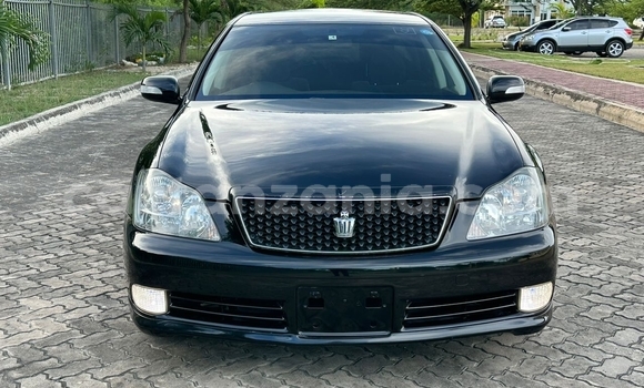 Nunua Imported Toyota Crown Nyeusi Gari ndani ya Dar es Salaam nchini Dar es Salaam Nunua Imported Toyota Crown Nyeusi Gari ndani ya Dar es Salaam nchini Dar es Salaam
