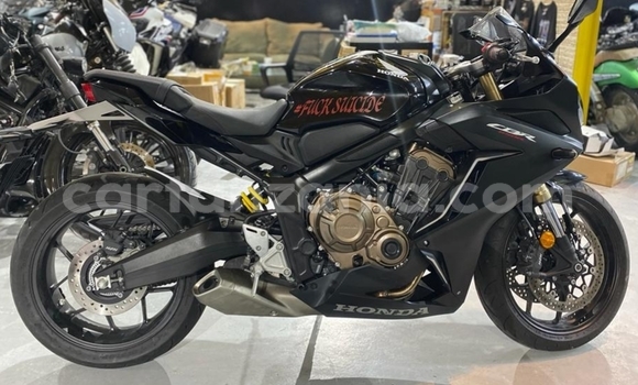 Buy Used Honda CBR Black Bike in Arusha in Arusha Buy Used Honda CBR Black Bike in Arusha in Arusha