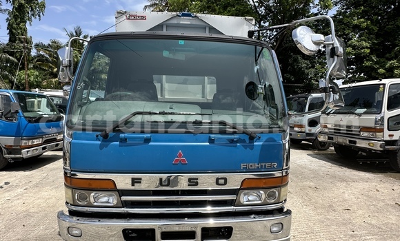 Nunua Imported Mitsubishi Fuso Fighter Bluu Lori ndani ya Dar es Salaam nchini Dar es Salaam Nunua Imported Mitsubishi Fuso Fighter Bluu Lori ndani ya Dar es Salaam nchini Dar es Salaam