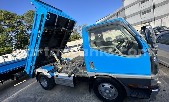 Buy Import Mitsubishi L400 Blue Truck in Dar es Salaam in Dar es Salaam