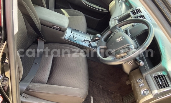 Buy Import Toyota Crown Black Car in Dar es Salaam in Dar es Salaam Buy Import Toyota Crown Black Car in Dar es Salaam in Dar es Salaam