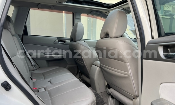 Nunua Imported Subaru Forester Nyeupe Gari ndani ya Dar es Salaam nchini Dar es Salaam Nunua Imported Subaru Forester Nyeupe Gari ndani ya Dar es Salaam nchini Dar es Salaam