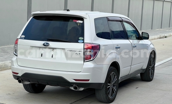 Nunua Imported Subaru Forester Nyeupe Gari ndani ya Dar es Salaam nchini Dar es Salaam Nunua Imported Subaru Forester Nyeupe Gari ndani ya Dar es Salaam nchini Dar es Salaam