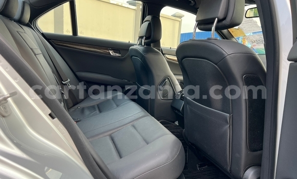 Nunua Imported Mercedes‒Benz C–Class Fedha Gari ndani ya Dar es Salaam nchini Dar es Salaam Nunua Imported Mercedes‒Benz C–Class Fedha Gari ndani ya Dar es Salaam nchini Dar es Salaam