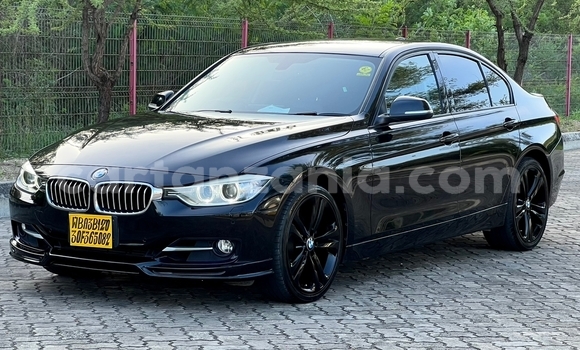 Nunua Imported BMW 3–Series Nyeusi Gari ndani ya Dar es Salaam nchini Dar es Salaam Nunua Imported BMW 3–Series Nyeusi Gari ndani ya Dar es Salaam nchini Dar es Salaam