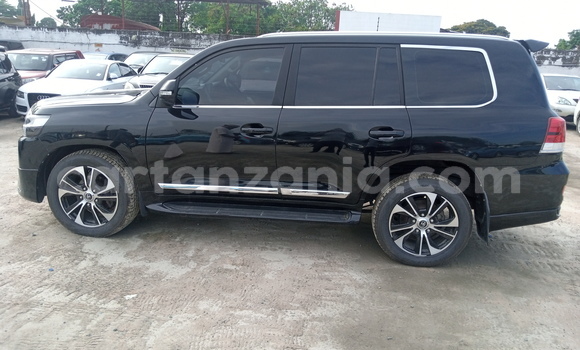 Buy Used Toyota Land Cruiser Black Car in Dar es Salaam in Dar es Salaam Buy Used Toyota Land Cruiser Black Car in Dar es Salaam in Dar es Salaam