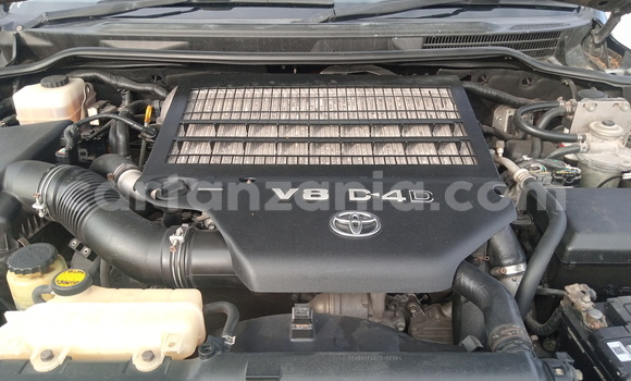 Buy Used Toyota Land Cruiser Black Car in Dar es Salaam in Dar es Salaam Buy Used Toyota Land Cruiser Black Car in Dar es Salaam in Dar es Salaam