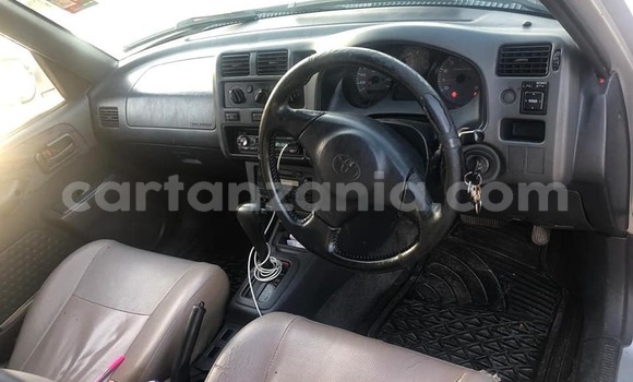 Buy Used Toyota RAV4 Silver Car in Dar es Salaam in Dar es Salaam Buy Used Toyota RAV4 Silver Car in Dar es Salaam in Dar es Salaam