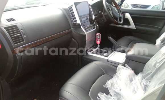 Buy Used Toyota Land Cruiser Black Car in Dar es Salaam in Dar es Salaam Buy Used Toyota Land Cruiser Black Car in Dar es Salaam in Dar es Salaam