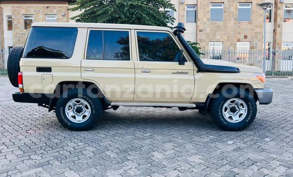 Buy Used Toyota Land Cruiser Other Car in Dar es Salaam in Dar es Salaam Buy Used Toyota Land Cruiser Other Car in Dar es Salaam in Dar es Salaam