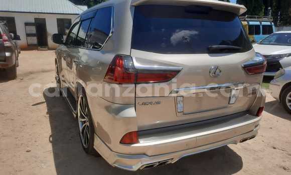 Nunua Imported Toyota Land Cruiser Nyingine Gari ndani ya Dar es Salaam nchini Dar es Salaam Nunua Imported Toyota Land Cruiser Nyingine Gari ndani ya Dar es Salaam nchini Dar es Salaam