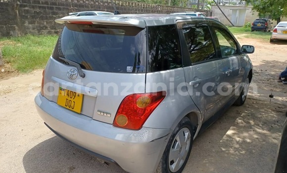 Nunua Ilio tumika Toyota IST Fedha Gari ndani ya Dar es Salaam nchini Dar es Salaam Nunua Ilio tumika Toyota IST Fedha Gari ndani ya Dar es Salaam nchini Dar es Salaam