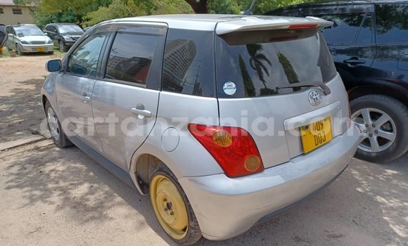 Nunua Ilio tumika Toyota IST Fedha Gari ndani ya Dar es Salaam nchini Dar es Salaam Nunua Ilio tumika Toyota IST Fedha Gari ndani ya Dar es Salaam nchini Dar es Salaam